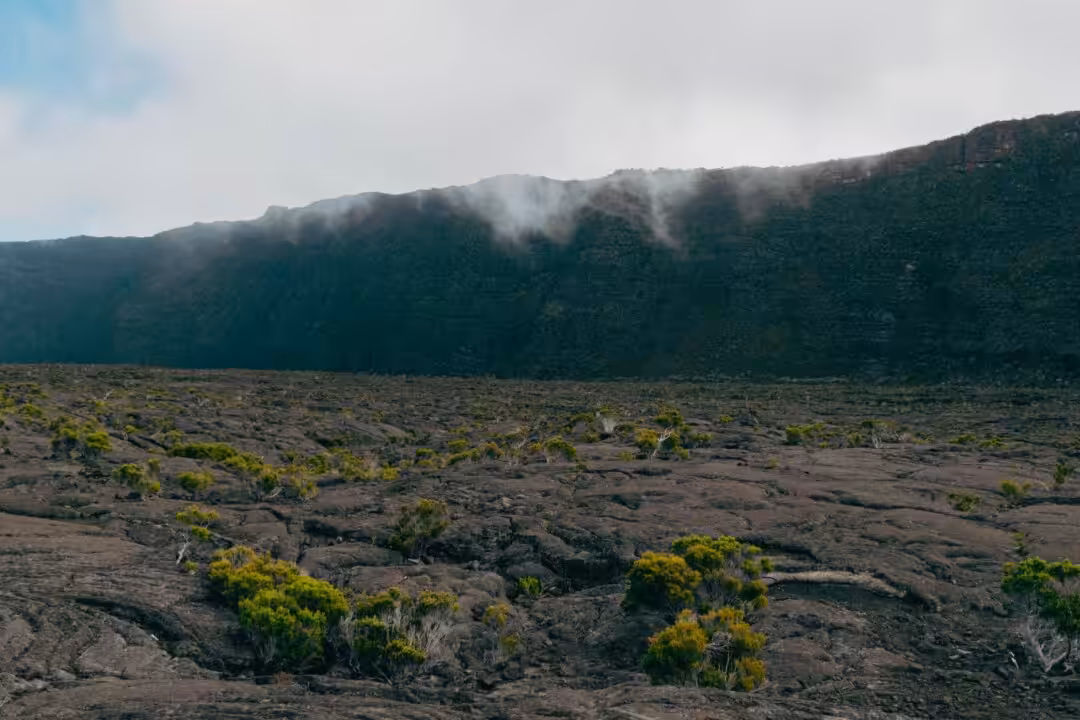 Piton de la Fournaise randonnée : guide pratique pour préparer votre ascension en 2026