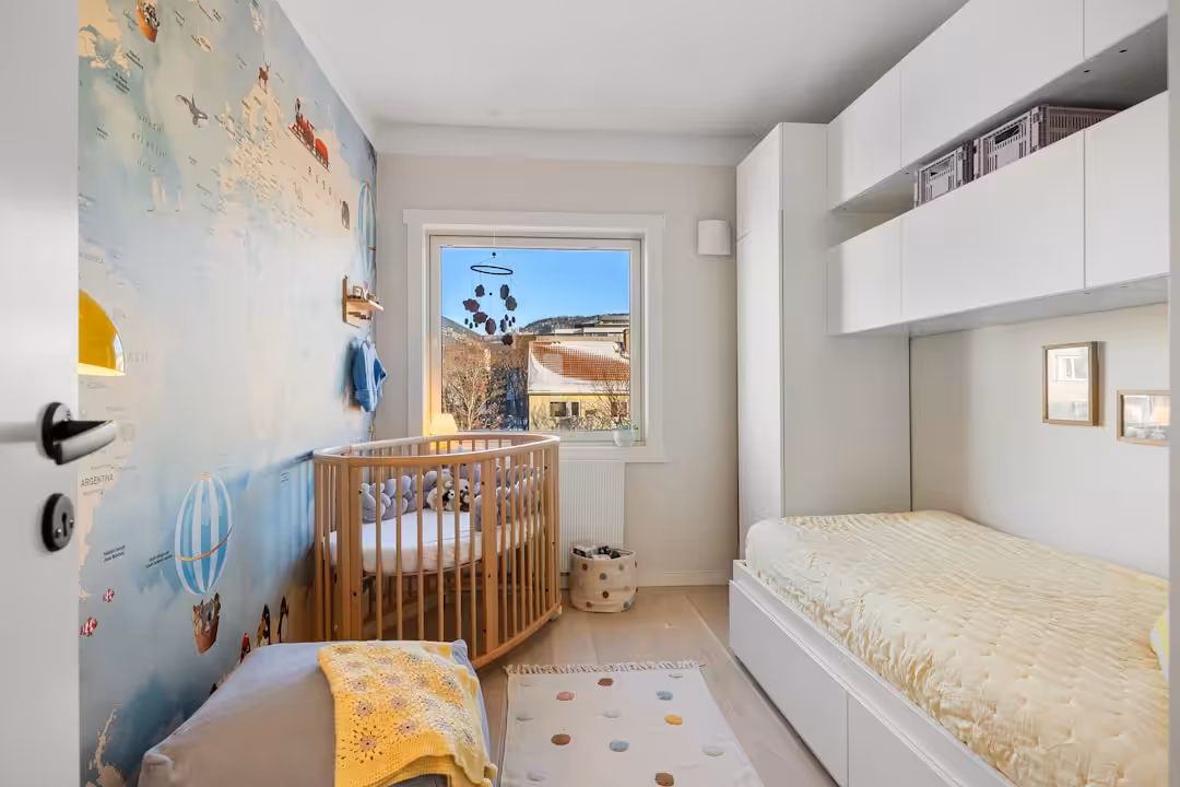 Lit superposé : le choix idéal pour aménager une chambre partagée par deux enfants
